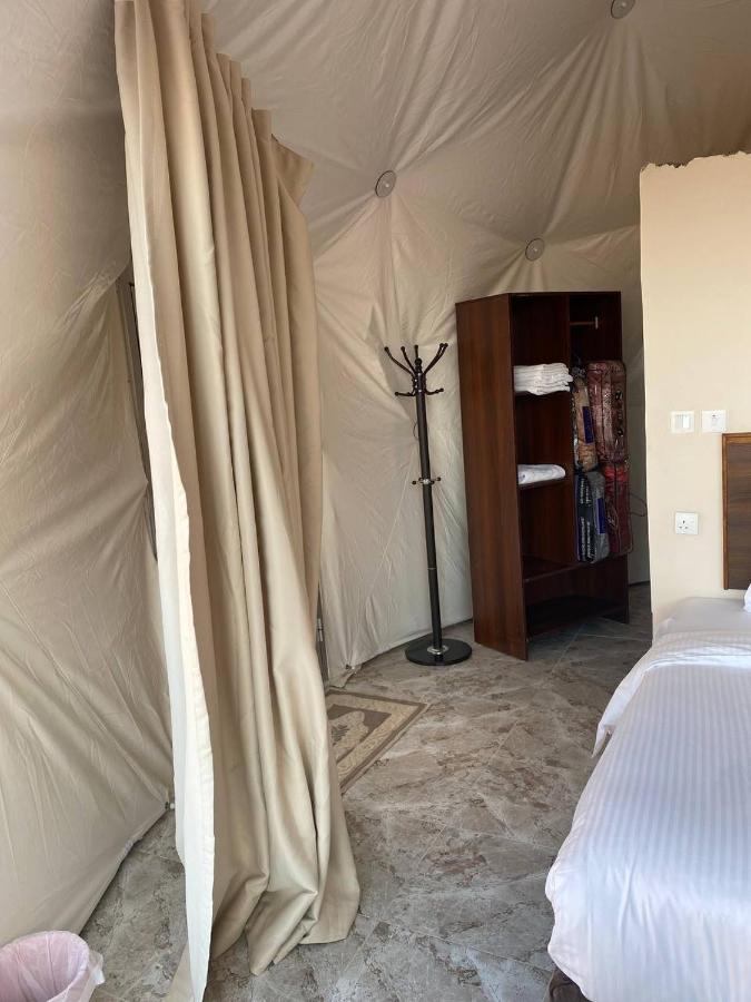 Omar Ali Luxury Camp Hotell Wadi Rum Eksteriør bilde