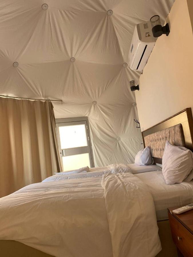 Omar Ali Luxury Camp Hotell Wadi Rum Eksteriør bilde