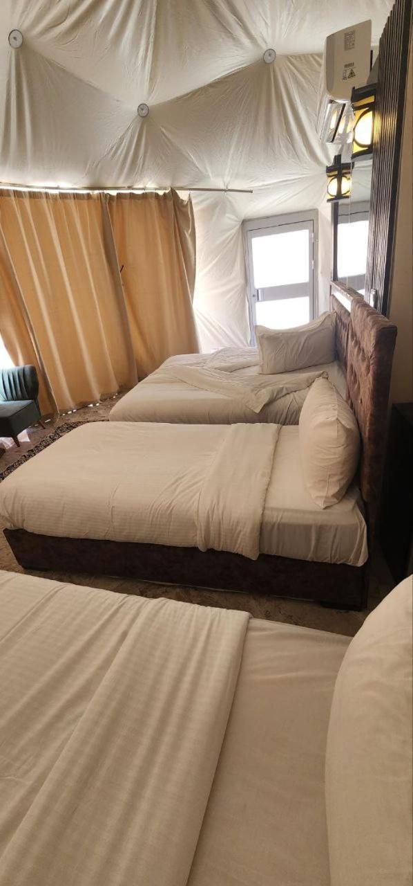 Omar Ali Luxury Camp Hotell Wadi Rum Eksteriør bilde
